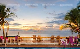 Caribbean Town Tolu